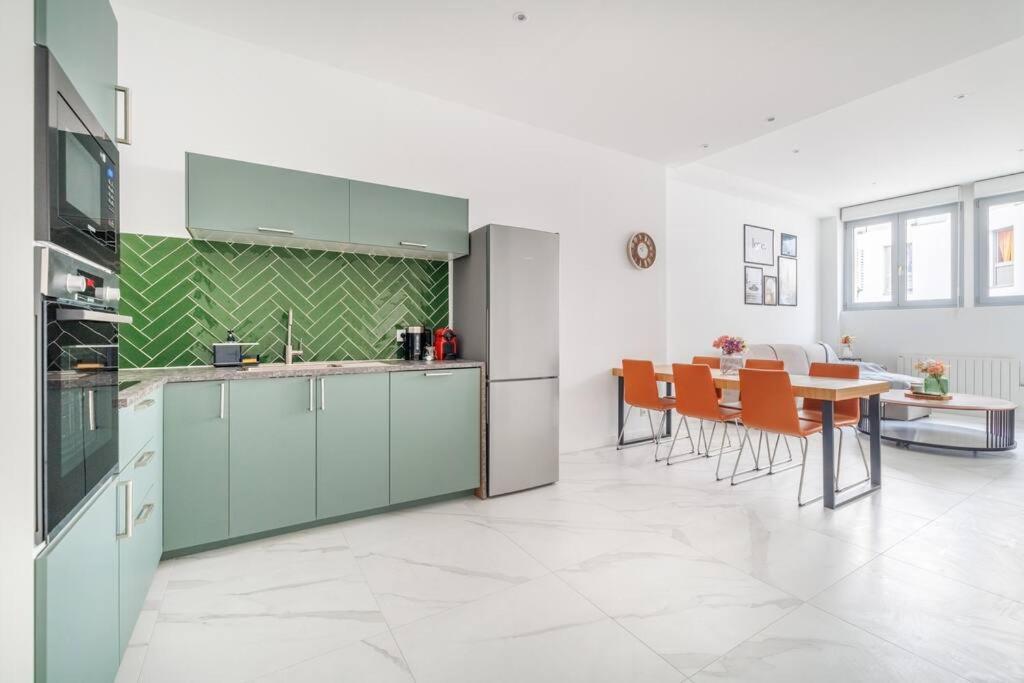 Апартаменти Cosy Flat For 6 People #2 Аньєр-сюр-Сен Екстер'єр фото